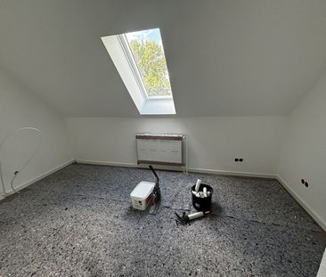 Sanierte 2-Zimmer-Wohnung mit Loggia in Bahnhofsnähe! - Photo 5