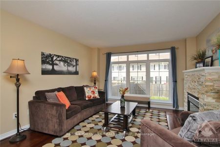 201 Urbancrest Private, Ottawa (3 bedrooms, 2.5 bathrooms) - Photo 5