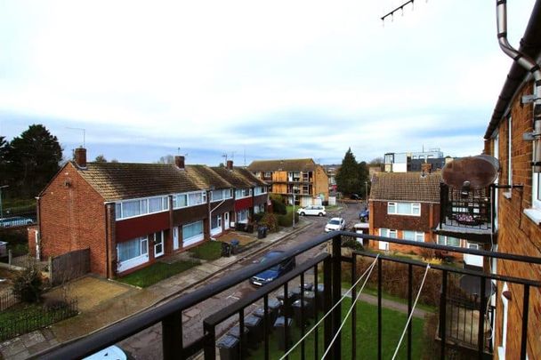 Rhodaus Close, Canterbury - Photo 1