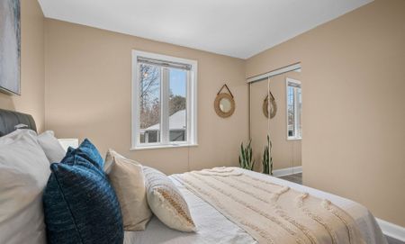 For Lease - 27 Stock Avenue Unit# Upper, Toronto, Ontario - Photo 2