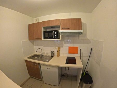 Location Appartement 2 pièces 44m² TOULOUSE 31200 - Photo 3