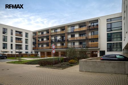 Pronájem bytu 1+kk v osobním vlastnictví 26 m², Plzeň - Фото 4