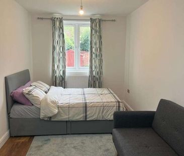 Ansford Road, Bromley, BR1 - Photo 1