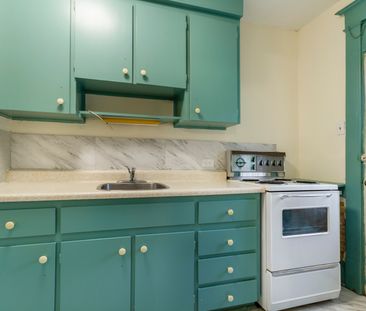 For Lease - 180 Queens Drive Unit# 2A, Toronto, Ontario - Photo 4