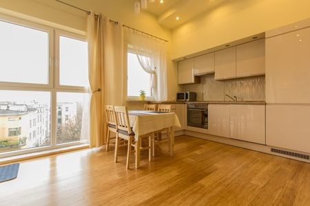 Łódź Łódź-Polesie, Lipowa - Photo 2