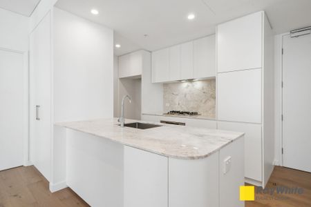 Stylish Apartment in the Heart of Rouse Hill - Photo 5