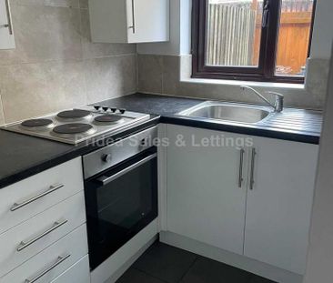 2 bedroom house to rent - Photo 3