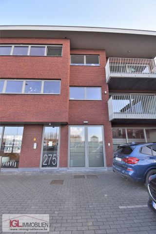 Modern appartement op 1ste verdiep met 2 slaapkamers en garage - Foto 4