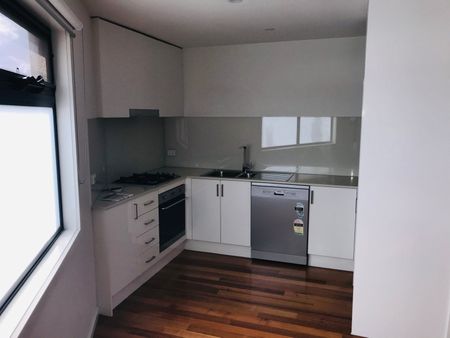 6/55 Droop Street, Footscray VIC 3011 - Photo 2