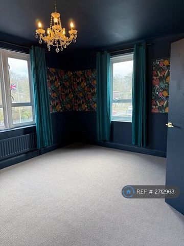 2 bedroom maisonette to rent - Photo 2