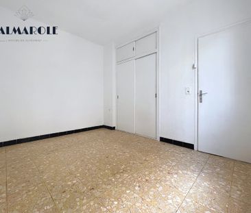 PERPIGNAN COURS PALMAROLE – T2 AVEC LOGGIA - Photo 2