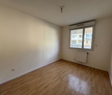 Location Appartement 4 pièces 75m² - Photo 5