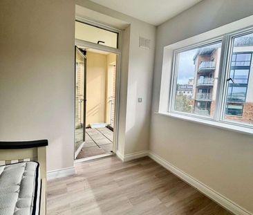 Apartment to Rent: Apartment 15, Oak House, Carrickmines, Dublin 18 - Photo 3