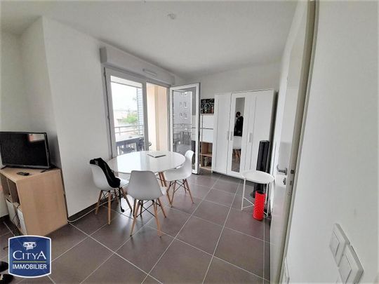 Location Appartement 1 pièce 25m² CLERMONT FERRAND 63000 - Photo 1