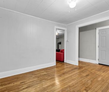 For Lease - 101 Scott Street Unit# B, St. Thomas, Ontario - Photo 2