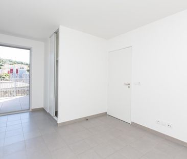 location Appartement F2 DE 41.83m² À NICE - Photo 1