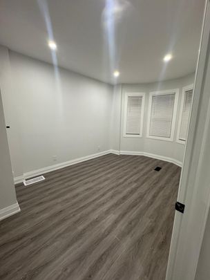For Lease - 414 perth Avenue Unit# #Upper, Toronto, Ontario - Photo 1