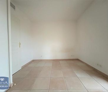 Location Appartement 2 pièces 59m² AIX EN PROVENCE 90ème - Photo 3
