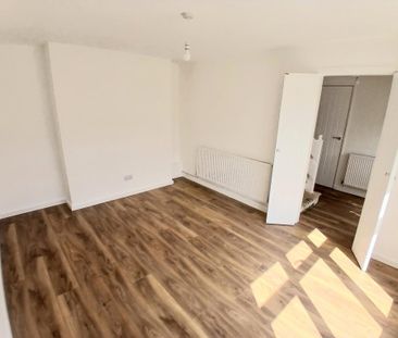 3 bedroom house to rent - Photo 3