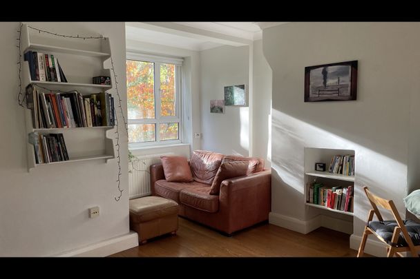 2 Bed Flat, Northleigh House, E3 - Photo 1