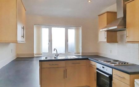 West Street, Crewe, Cheshire - Photo 4