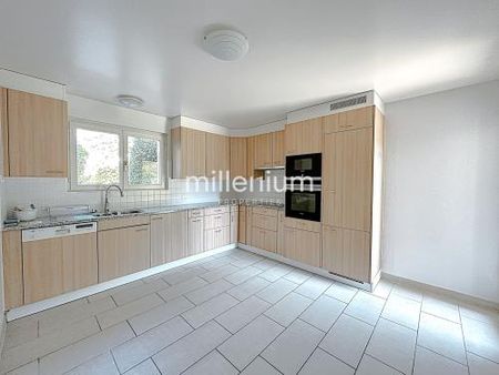 Villa rénovée avec jardin à Chêne-Bourg - Photo 2