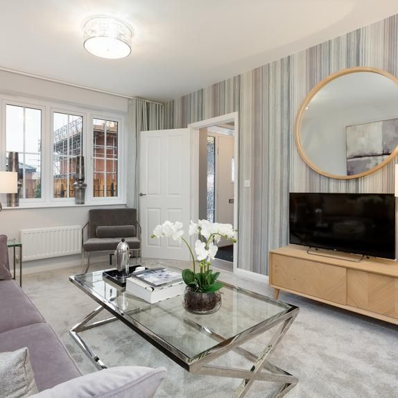 4 bedroom detached house to rent - Photo 1