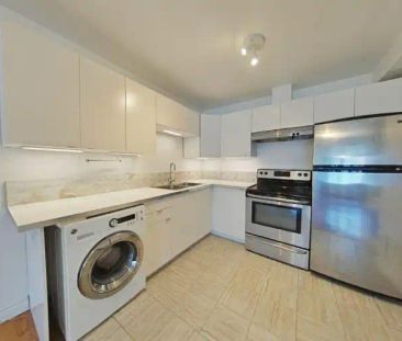 998 Queen Street East | 998 Queen Street East, Toronto - Photo 1