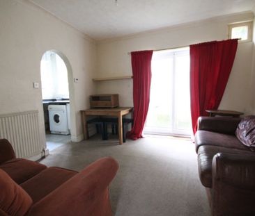4 Bed Terraced House, Milner Road, BN2 - Photo 6