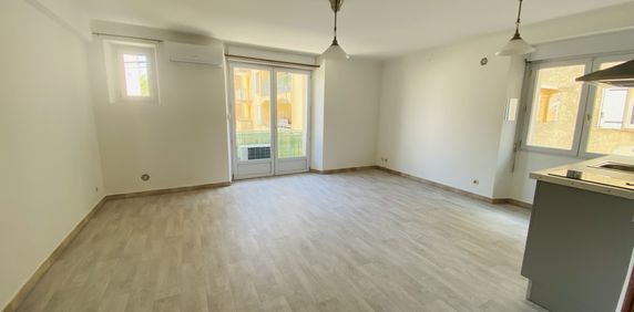 Location Appartement 2 pièces 37m² PUGET VILLE 83390 - Photo 2