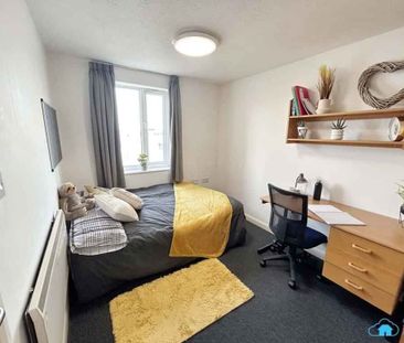 Deluxe En-suite Dolphin House - Photo 1