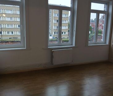 ARMENTIERES - RUE BUTIN - FLOCA660 MAISON DE VILLE de type 5 (109,6... - Photo 2