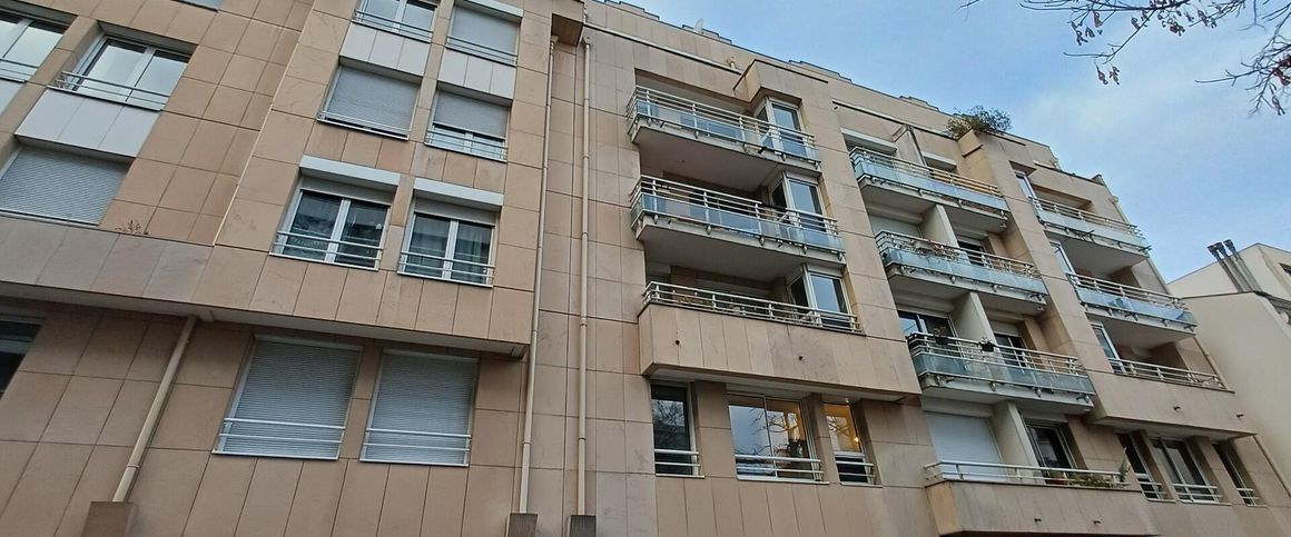 location Appartement T1 DE 26m² À PARIS 11 - Photo 1