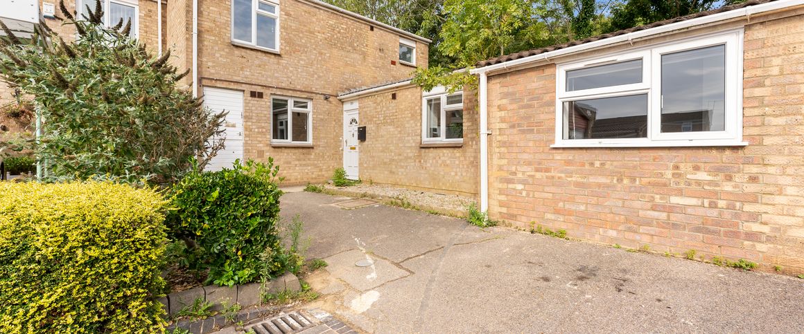 Pittneys Is A Piece Of Perfection Room 1 - Photo 1