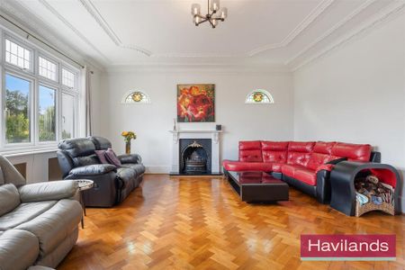 6 bedroom detached house to rent - Photo 3