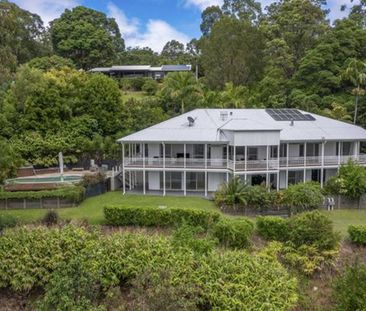 Private Hinterland Retreat with Elevated Views - Photo 6