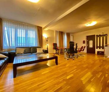 3 camere, 100 mp, scara interioara, pet friendly, parcare, zona Pasapoarte - Fotografie 3