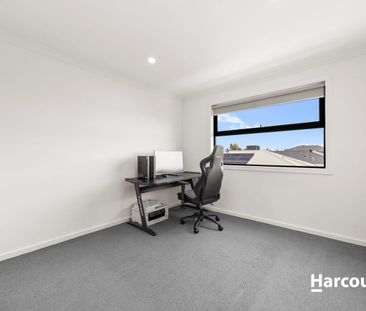 Modern Townhouse Living in Sought-After Kaduna Park Estate - Photo 6