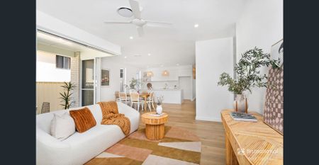 Stylish Modern Home in the heart of Nelson Bay - Photo 4