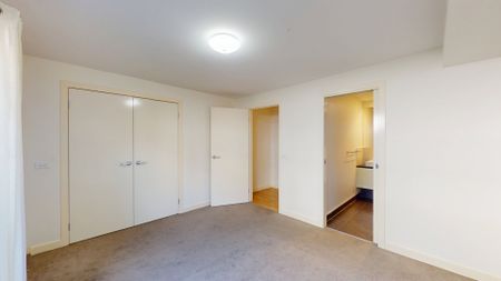 Modern Comfort Meets Inner-East Convenience - Photo 3