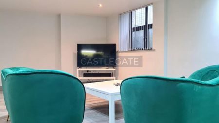 5 bedroom flat share to rent - Photo 2