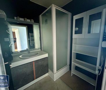 Location Appartement 3 pièces 59m² LILLE 59000 - Photo 6