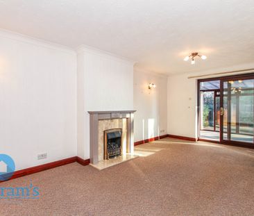 2 bed Detached Bungalow for Rent - Photo 2