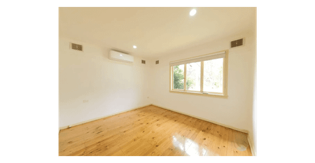 Conveniently Located Three Bedroom Home - Photo 3