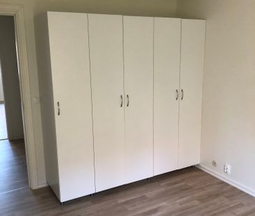 Kungsvägen, Eskilstuna - Photo 2