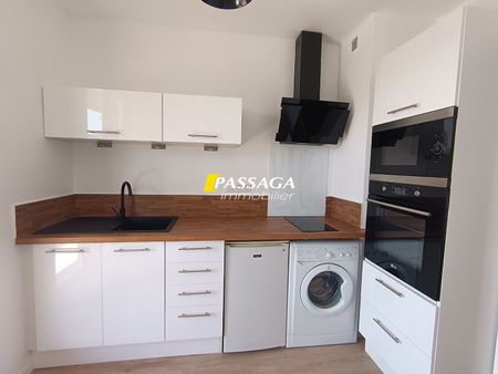 Location Appartement 1 pièce 30m² - Photo 4