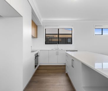 Brand new build in highly sought after estate - Open for Inspection... - Photo 5