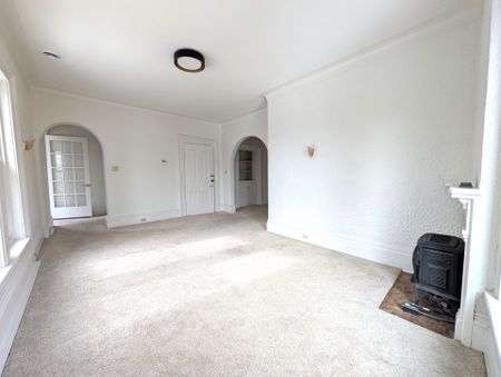 For Lease - 35 King Street Unit# Unit 4, Prince Edward County, Ontario - Photo 2