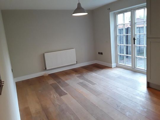 3 bedroom terraced house to rent - Photo 1