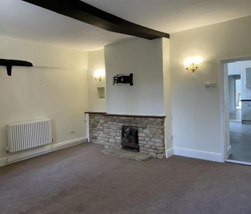 5 bedroom detached house to rent - Photo 4